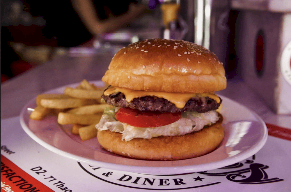 The burgers at Eddie’s New York Deli & Diner offer a true premium American burger experience, featuring top-quality steak burgers (Source: Eddies D1 Diner)